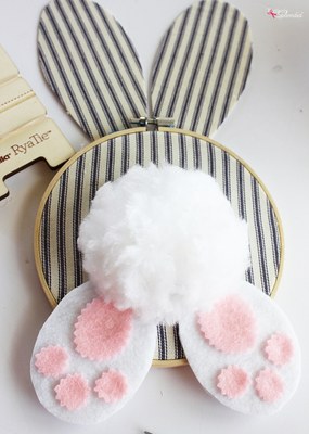 Embroidery Hoop Bunny Bums